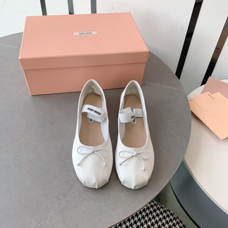 Miu Miu flat shoes